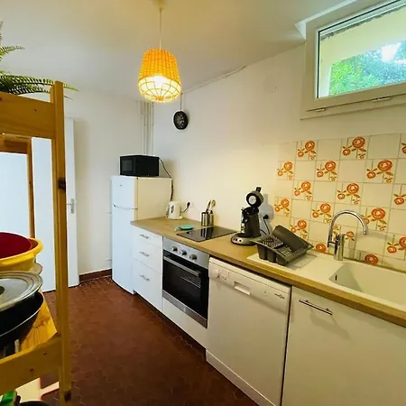 Studio Cosy Et Lumineux De 35m2 A Romagnat